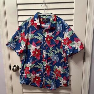 men’s multi-colored floral VINEYARD VINES short-sleeve button-down [L]